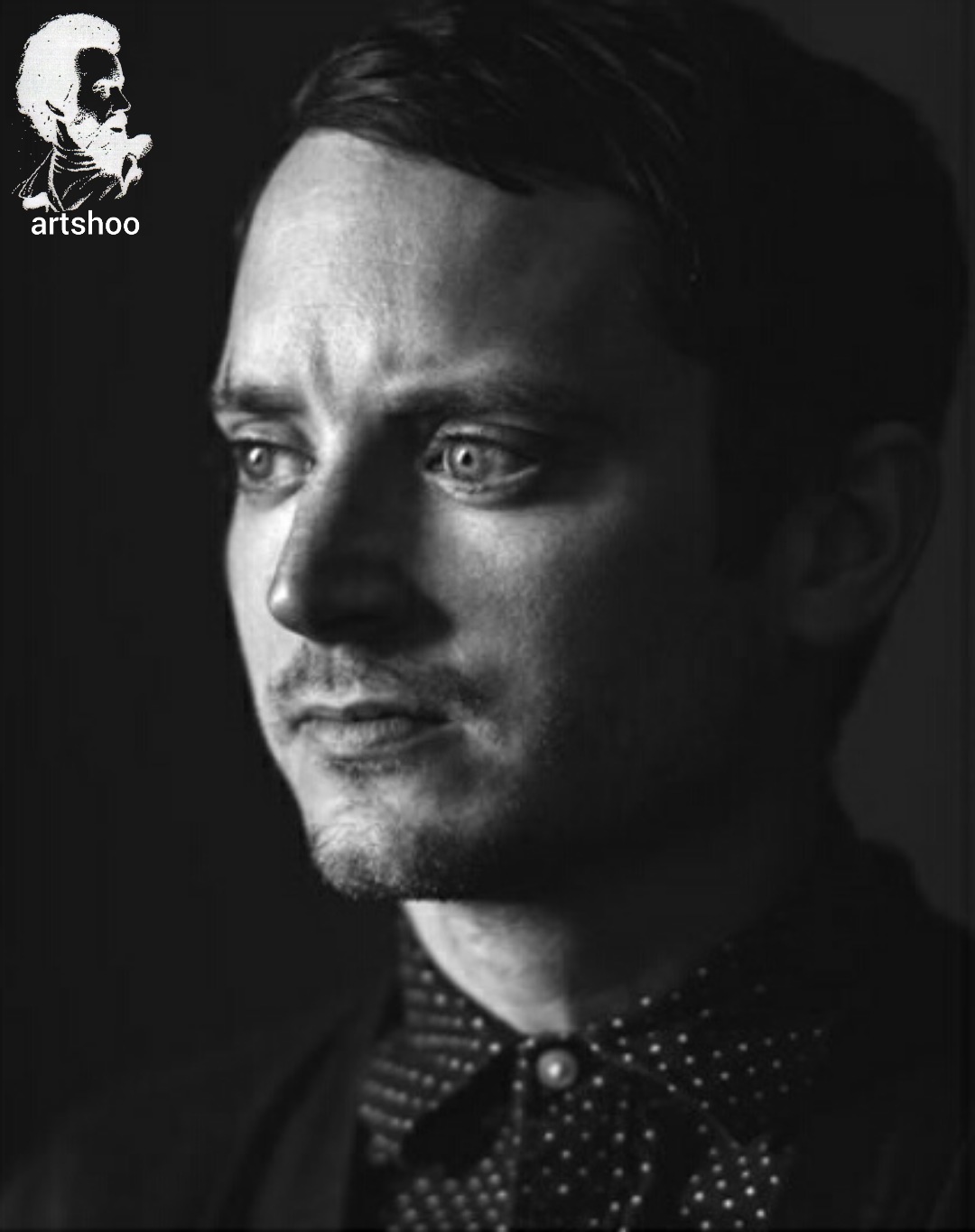 مدل پرتره سیاه قلم